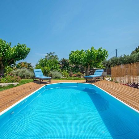 Family Private Homes & Sea View Lithakia  エクステリア 写真